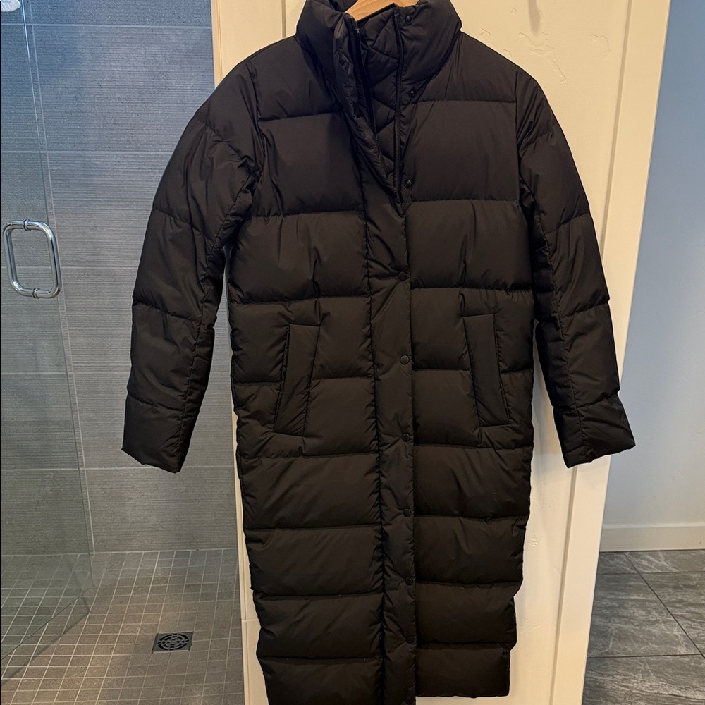 lululemon athletica Black Puffer Coat